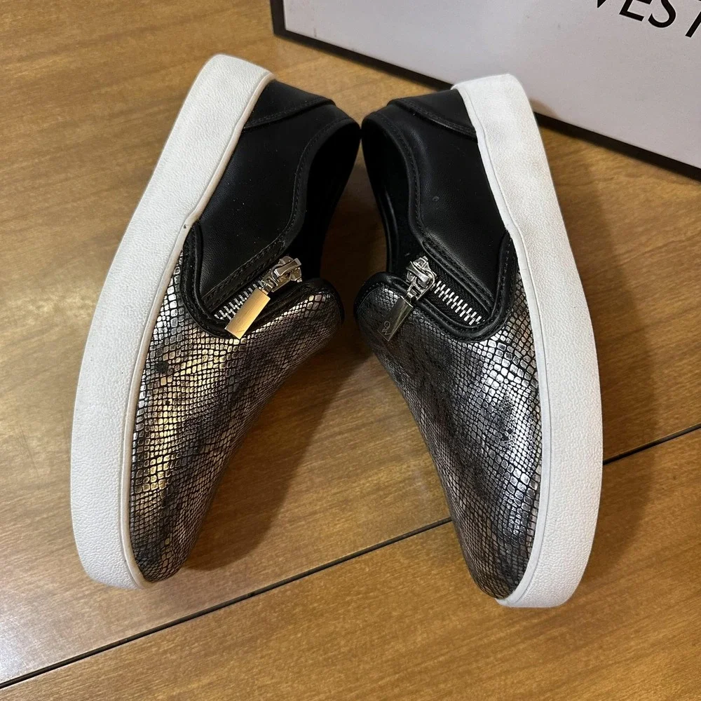 Nine West Shoes Womens Size 4 Black Metallic Snake Deirdrah Slip-On Zip Platform